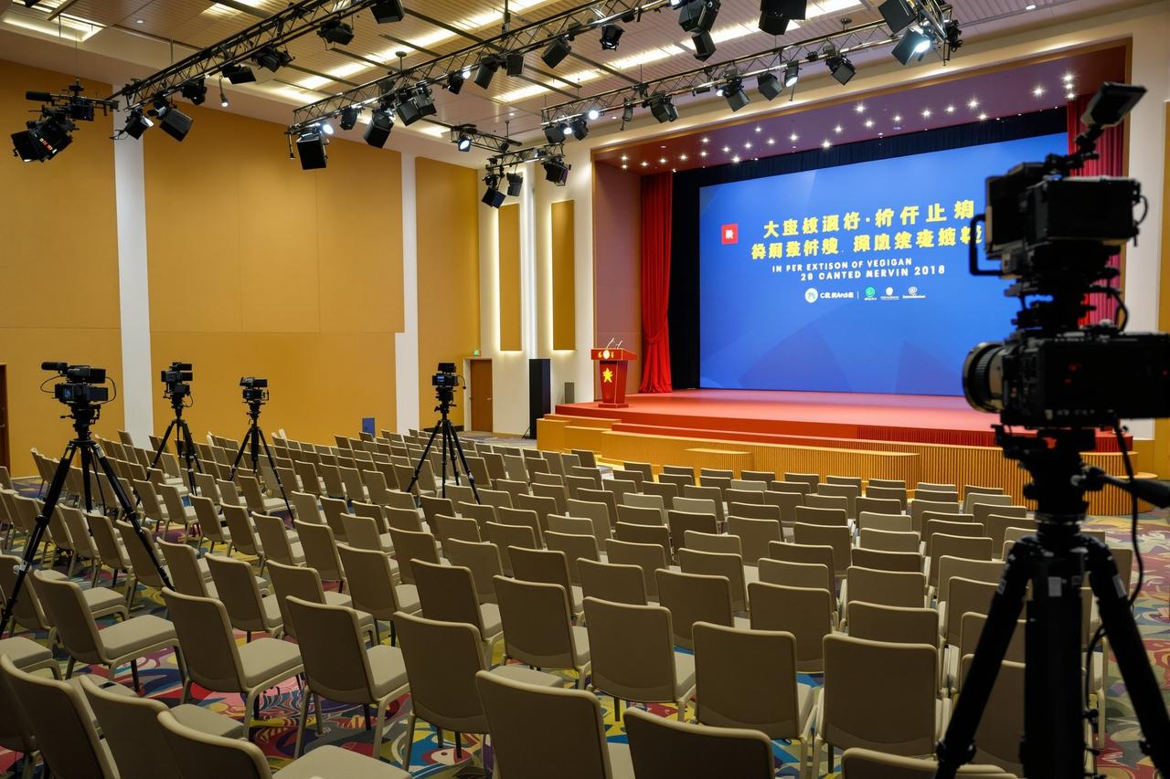 现场直击:某品牌发布会因艺人迟到两小时,媒体集体离场 - 黑料 现场直击:某品牌发布会因艺人迟到两小时,媒体集体离场 - 黑料